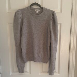 Women's Light Gray Crew Neck Sweater